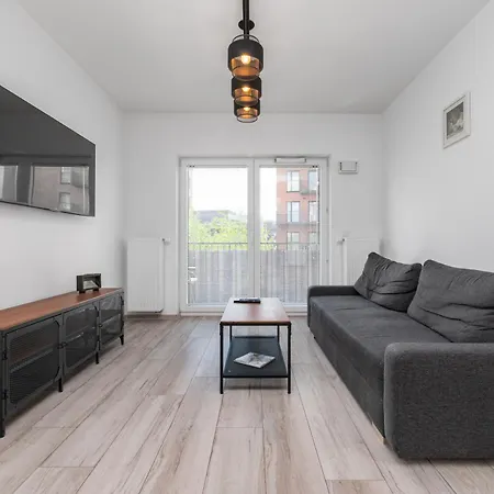 Szwedzka 22c By Homeprime Apartamento Varsóvia